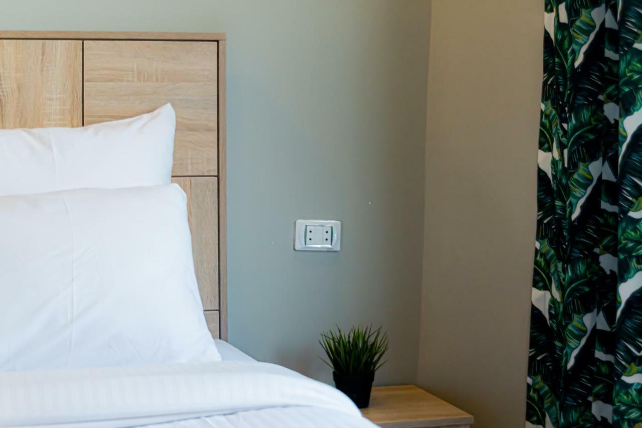 Zamalek Suites By Brassbell Appartamento Il Cairo