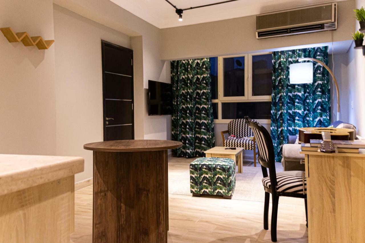 Appartamento Zamalek Suites By Brassbell Il Cairo